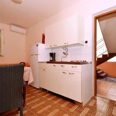 Apartament Alduk *